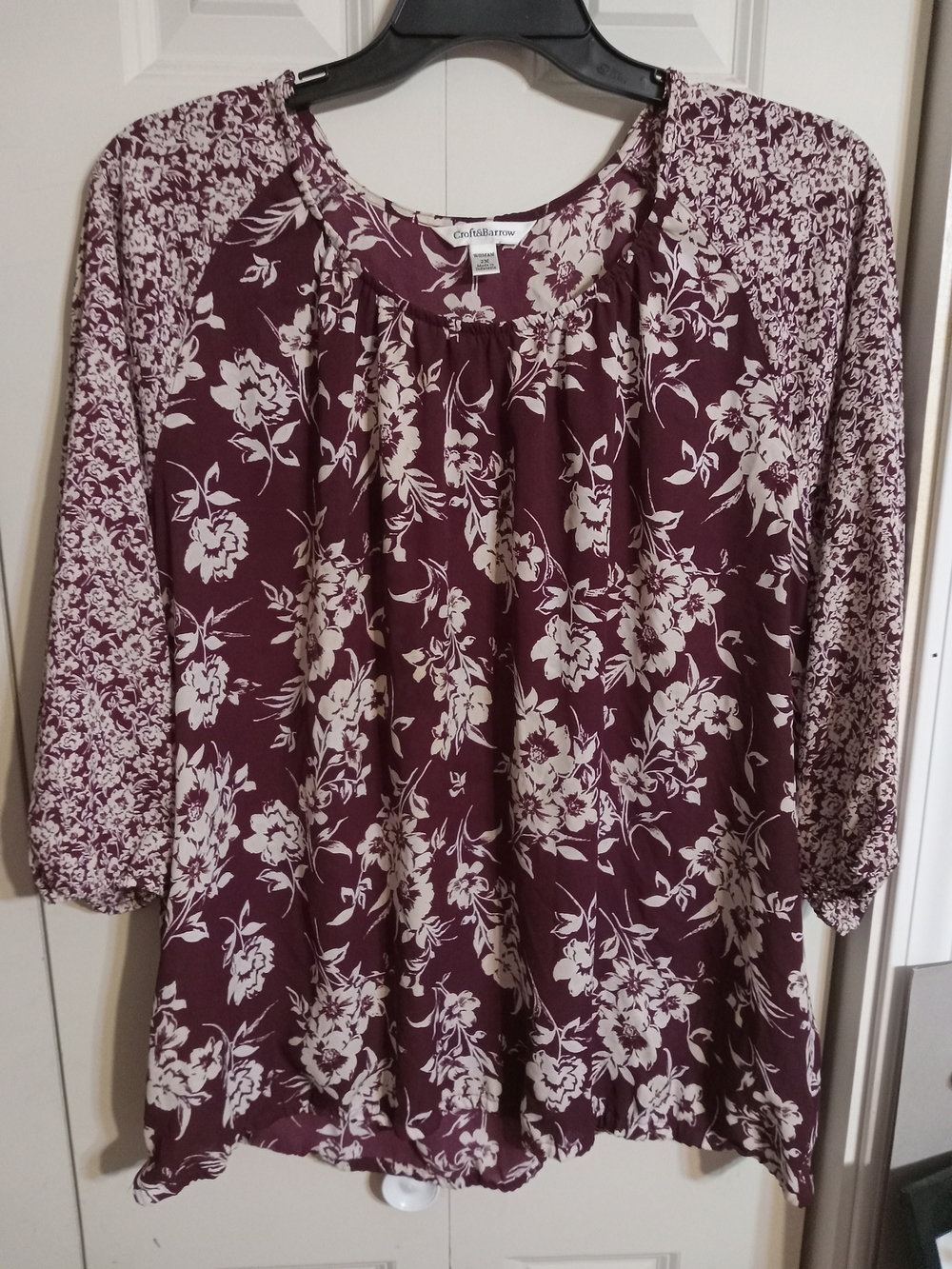 croft & barrow plum and cream floral blouse
